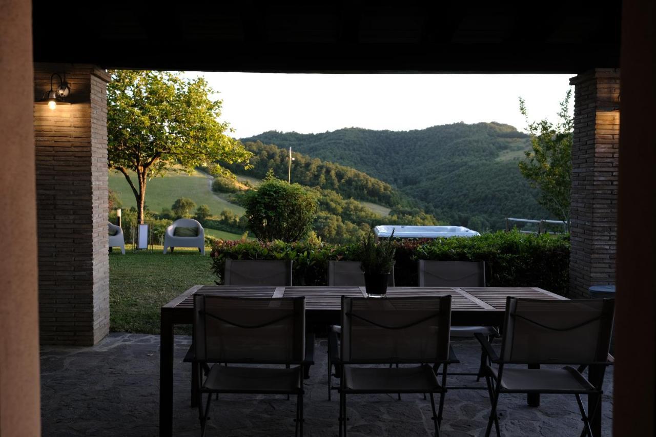 Casa Vacanze Colonnata Gubbio Eksteriør billede