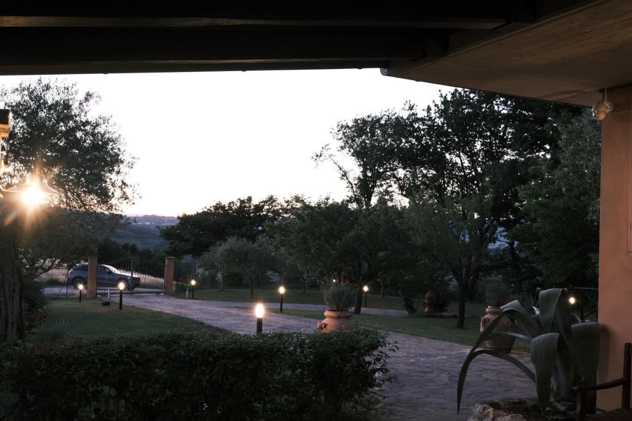 Casa Vacanze Colonnata Gubbio Eksteriør billede